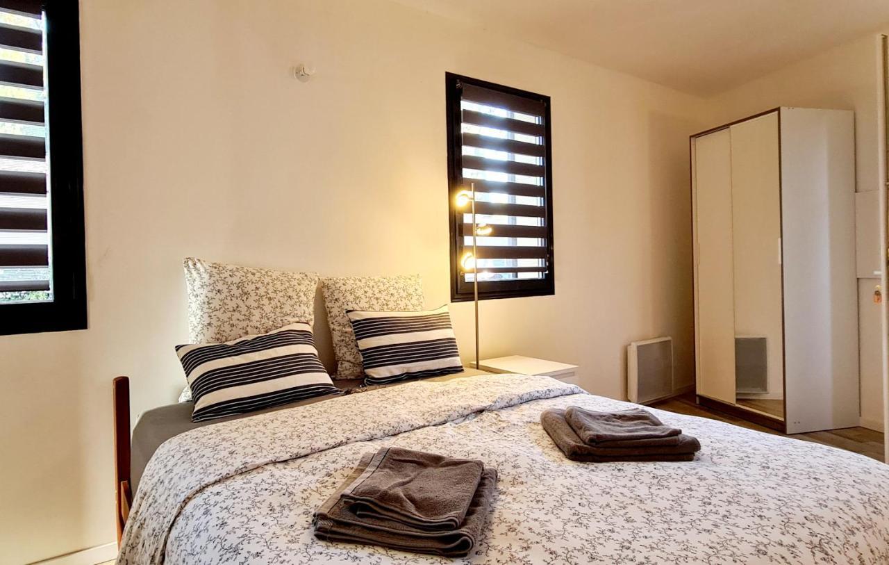 Cosy Studio Dans Le Site Historique De Pezenas Hotel Kültér fotó